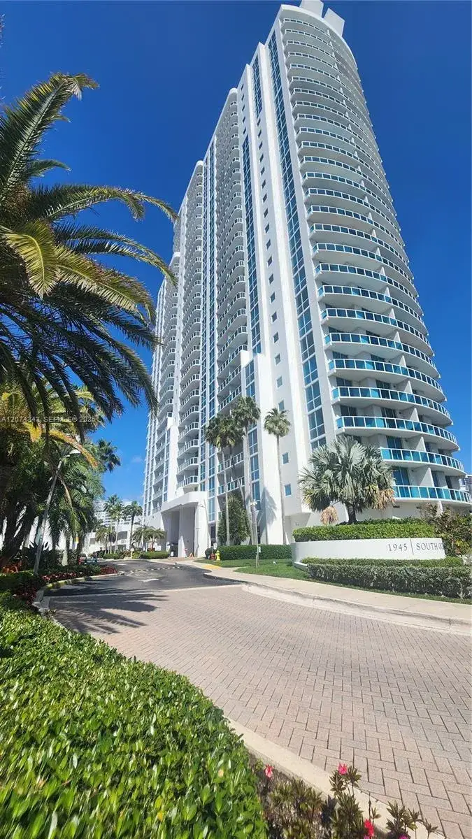 2 bedroom 1 bath Residential Lease for rent at 1945 S Ocean Dr # 702, Hallandale Beach FL 33009