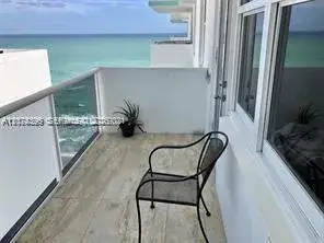 1 bedroom 1 bath Residential Lease for rent at 3725 S Ocean Dr # 1605, Hollywood FL 33019