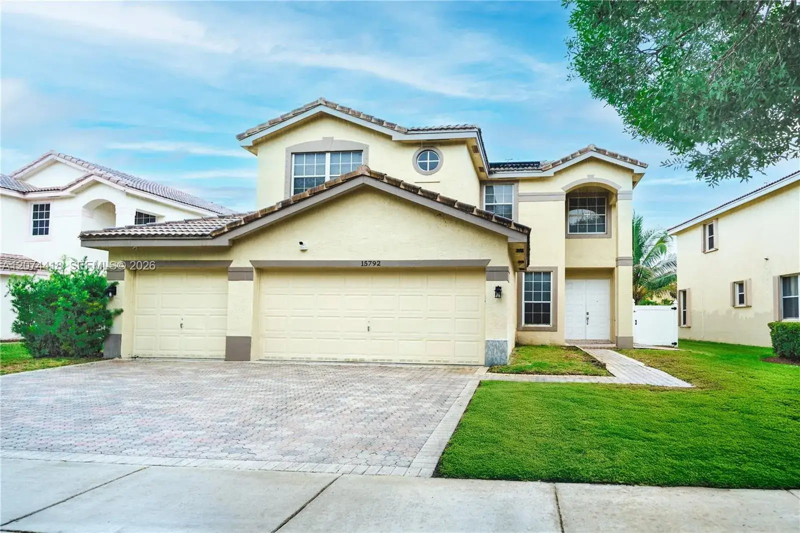 6 bedroom 4 bath Residential for sale at 15792 SW 24th St, Miramar FL 33027