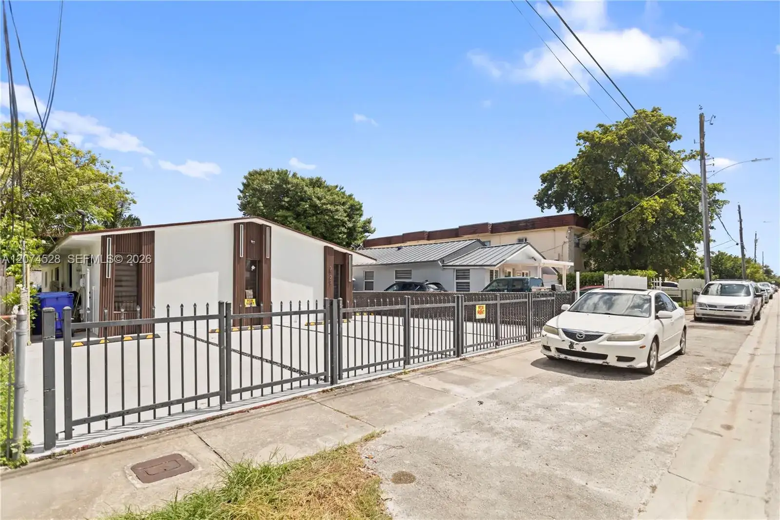 1 bedroom 1 bath Residential Lease for rent at 3125 NW 21st Ct # 01, Miami FL 33142