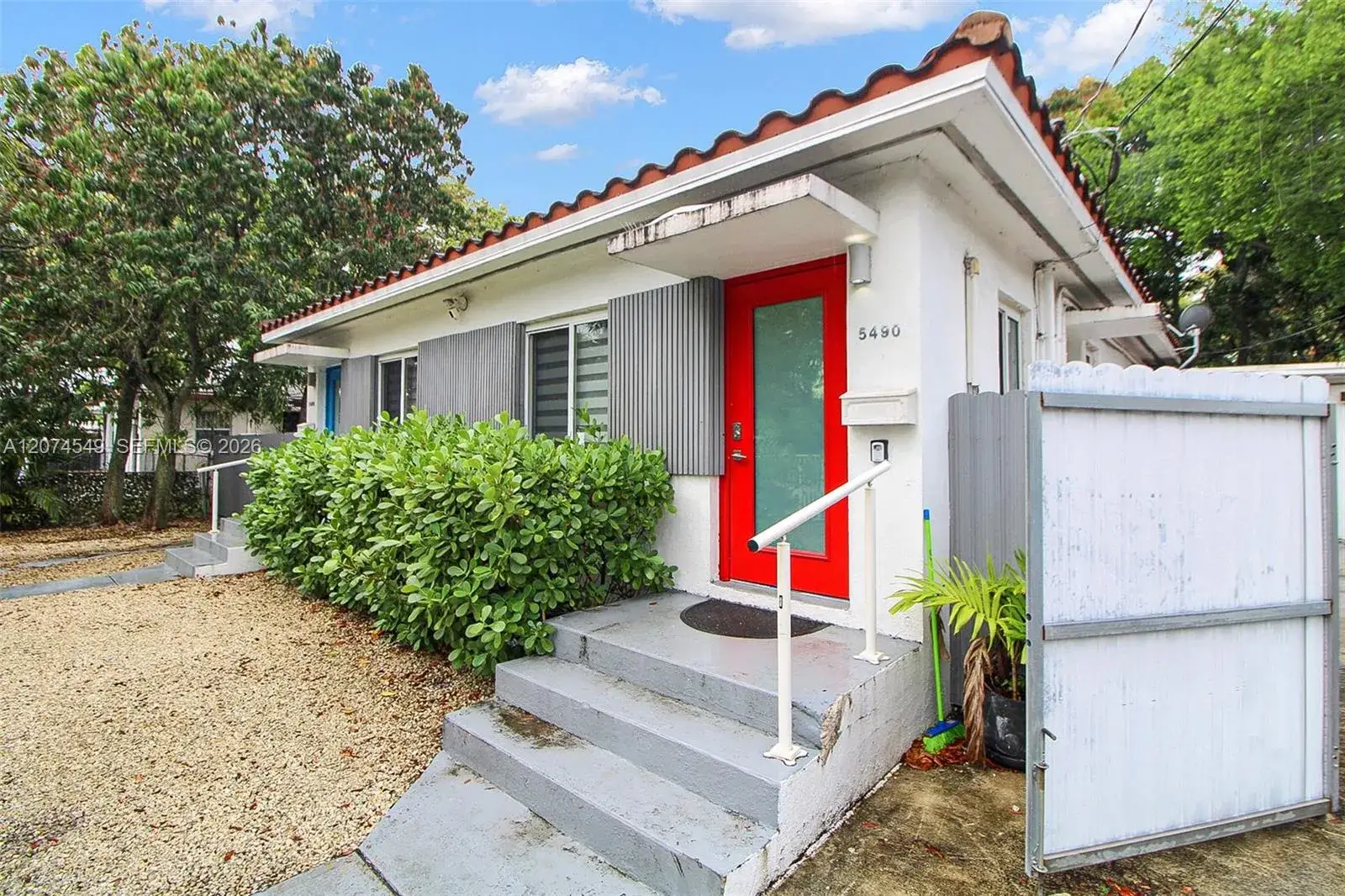 2 bedroom 1 bath Residential Lease for rent at 5478 NW 1st Ave # 5490, Miami FL 33127