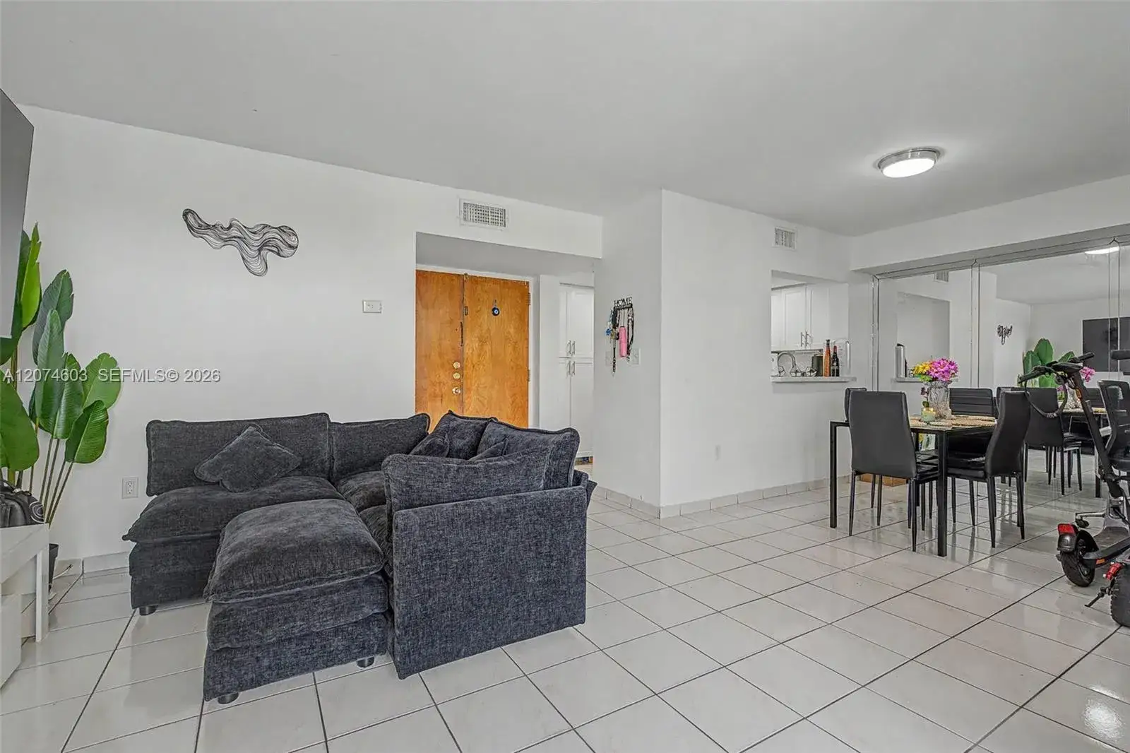 2 bedroom 2 bath Residential Lease for rent at 11790 SW 18th St # 3, Miami FL 33175