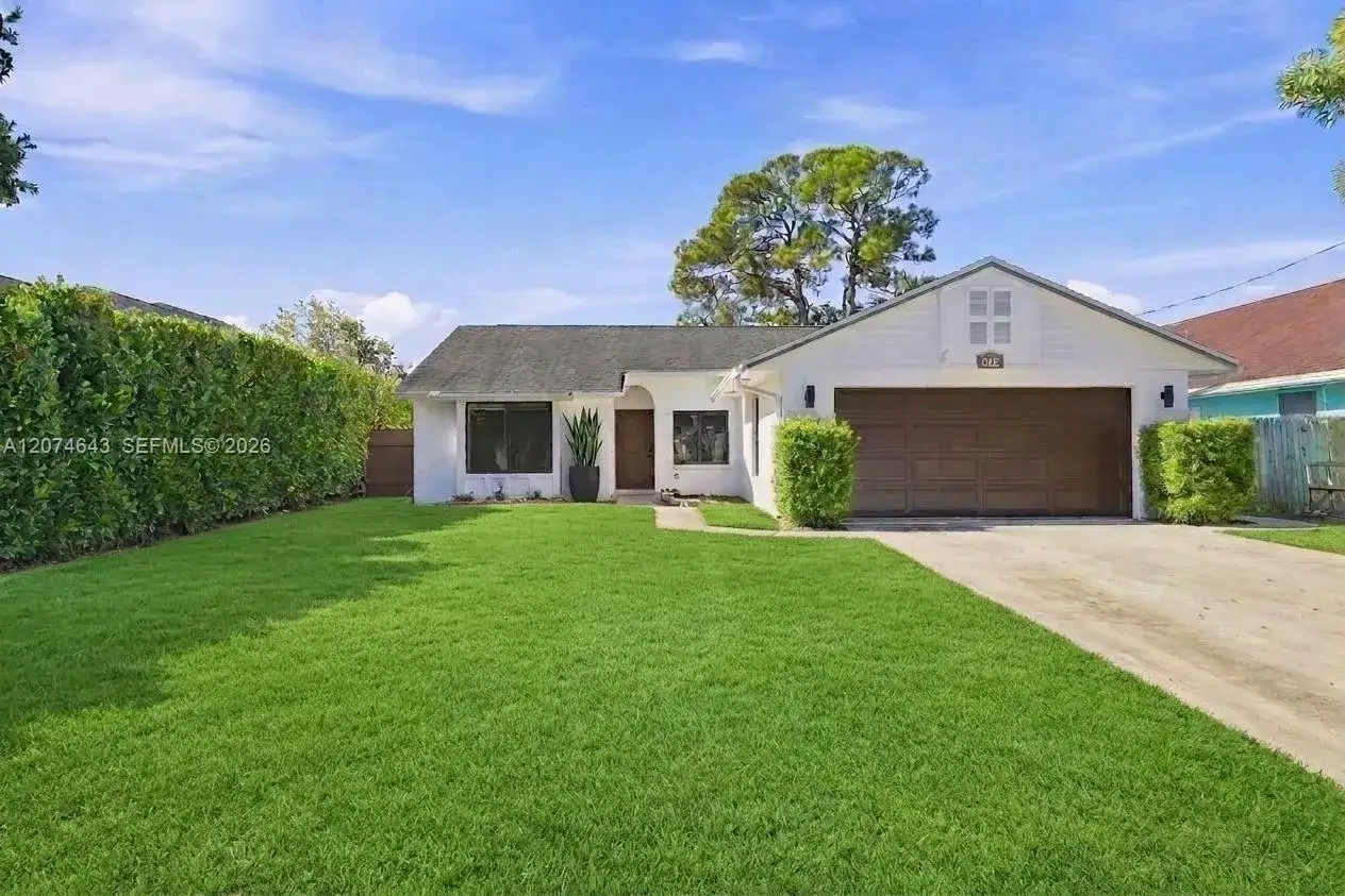 3 bedroom 2 bath Residential for sale at 6146 Linton St, Jupiter FL 33458