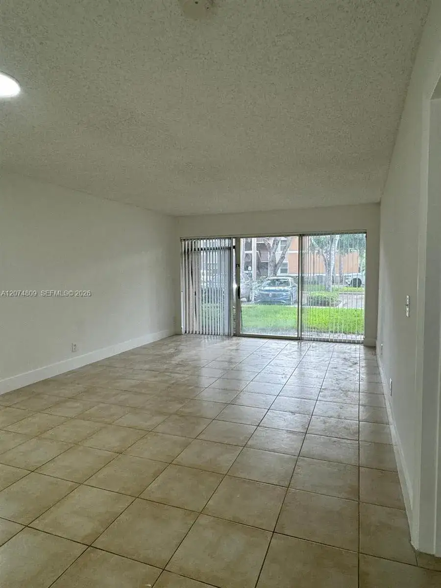 2 bedroom 2 bath Residential Lease for rent at 8801 Wiles Rd # 103, Coral Springs FL 33067