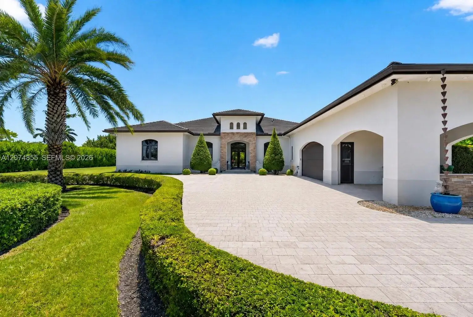 6 bedroom 6 bath Residential for sale at 10352 NW 131st St, Hialeah Gardens FL 33018