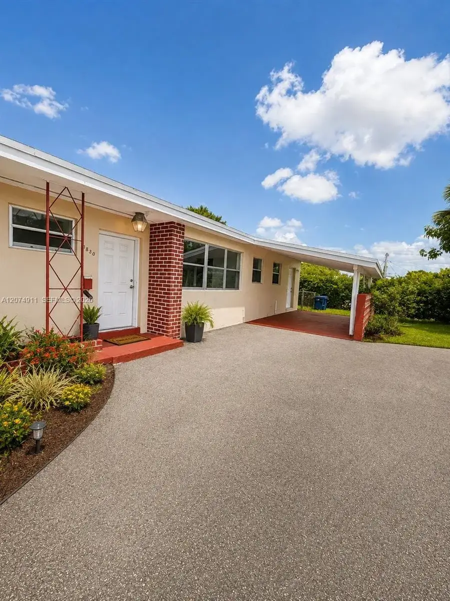 3 bedroom 2 bath Residential Lease for rent at 17830 NW 14th Pl, Miami Gardens FL 33169