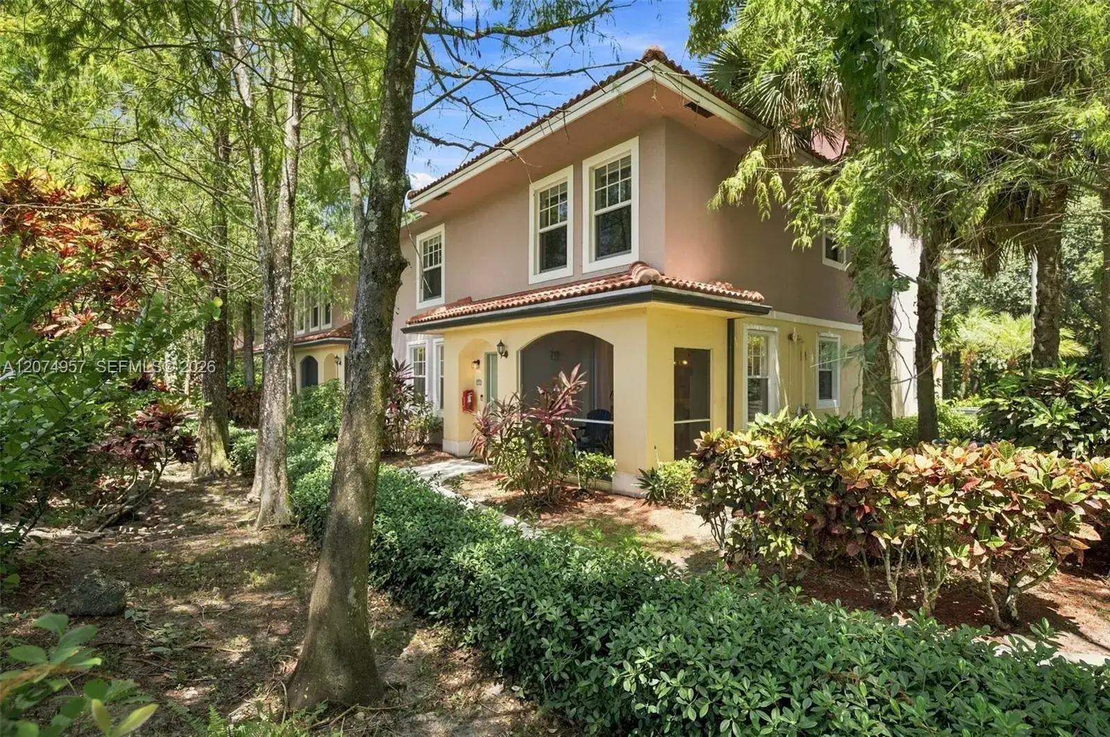 6978 W Sample Rd # 6978, Coral Springs FL 33067