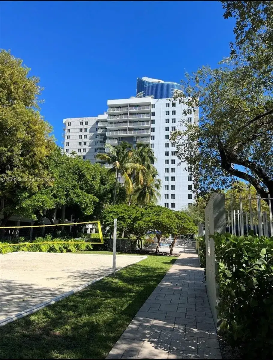 2 bedroom 2 bath Residential Lease for rent at 850 N Miami Ave # 506, Miami FL 33136