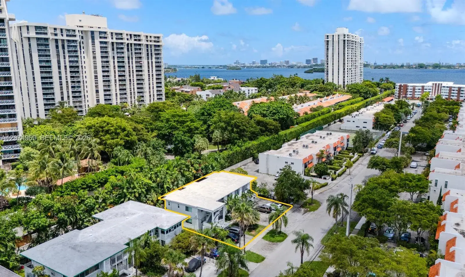 Commercial Sale for sale at 1385 NE 105th St, Miami Shores FL 33138
