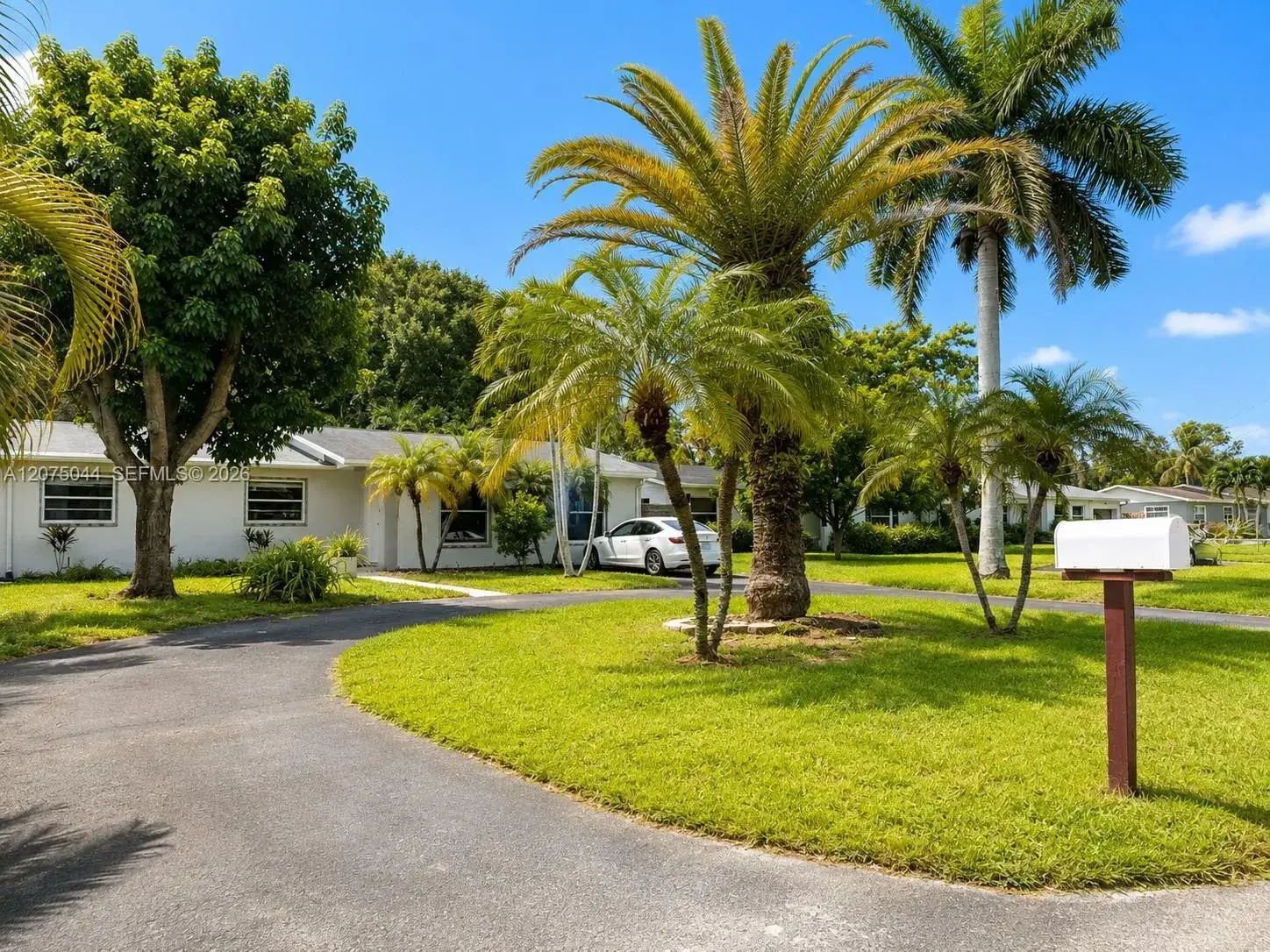 3 bedroom 2 bath Residential Lease for rent at 1720 SW 4th St # 1720, Fort Lauderdale FL 33312