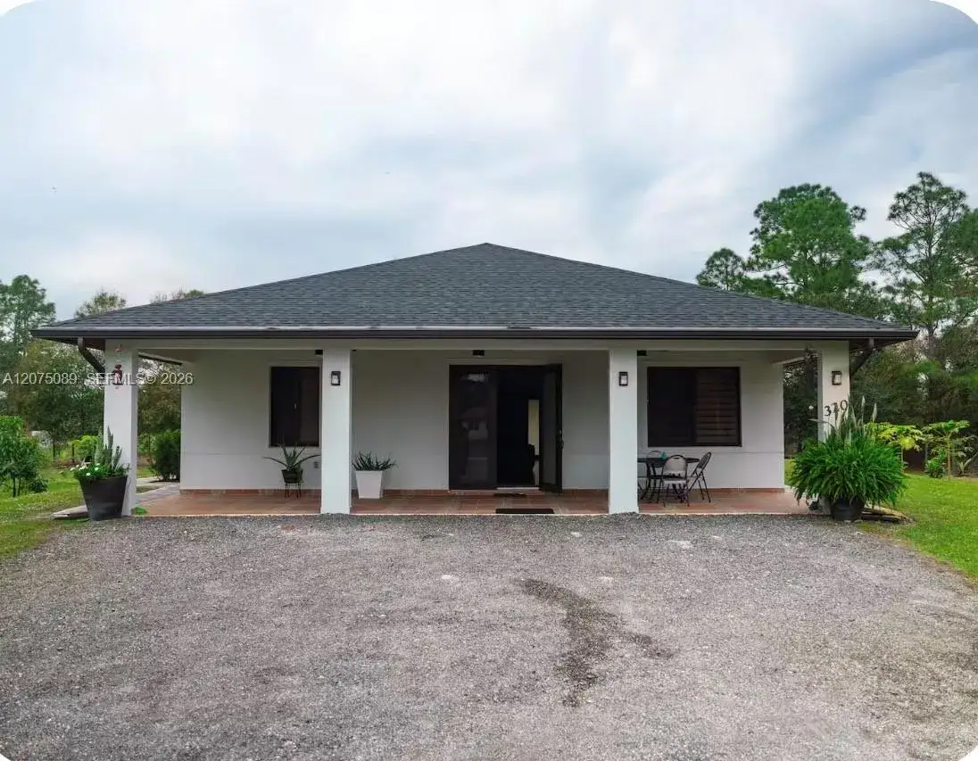 3 bedroom 2 bath Residential for sale at 320 N Palomino St., Clewiston FL 33440