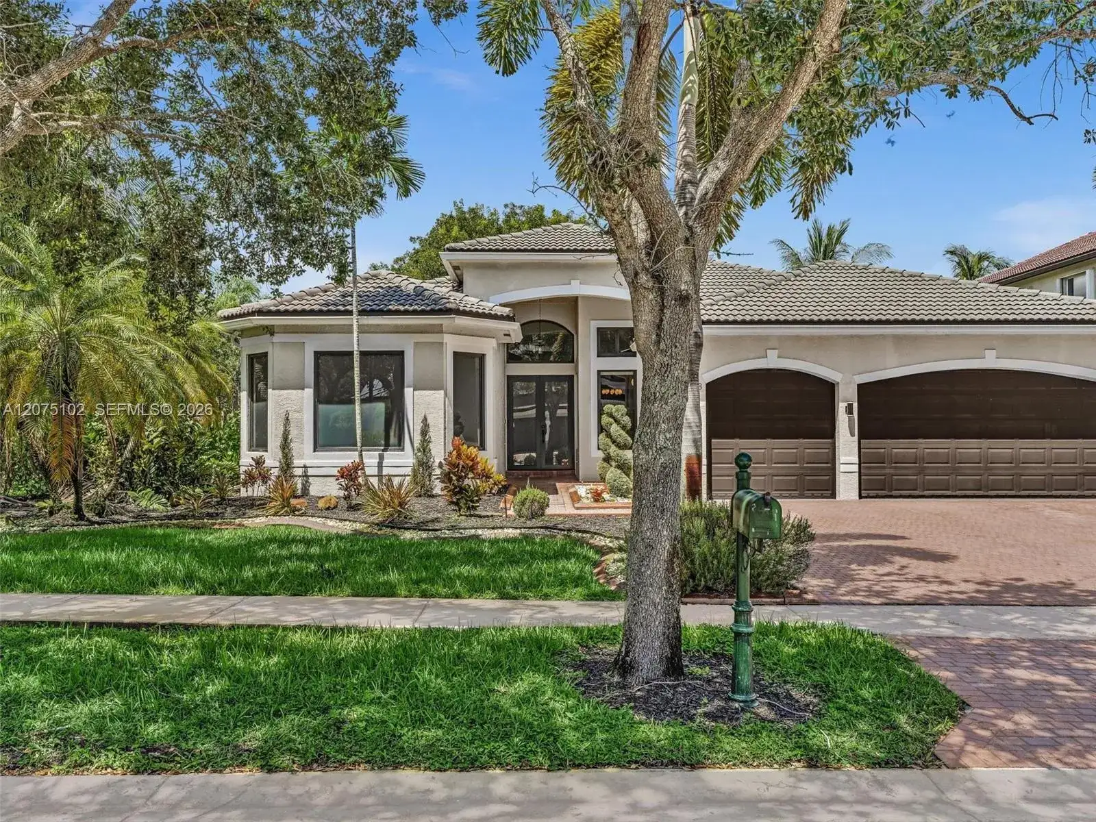 5 bedroom 3 bath Residential for sale at 5478 SW 189th Ave, Miramar FL 33029