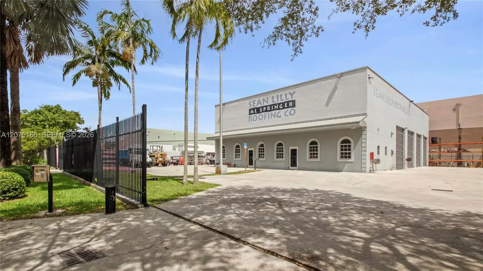 Commercial Sale for sale at 14701 SW 137th St, Miami FL 33196