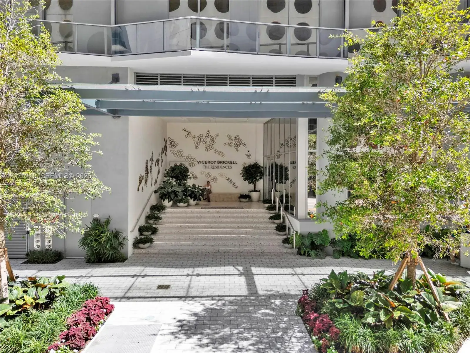 1 bedroom 1 bath Residential Lease for rent at 77 SE 5th # 2115, Miami FL 33131