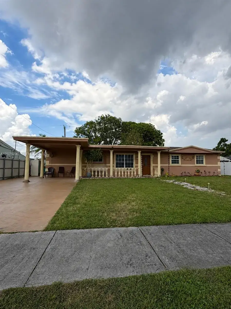 3 bedroom 2 bath Residential for sale at 4441 NW 173rd Dr, Miami Gardens FL 33055