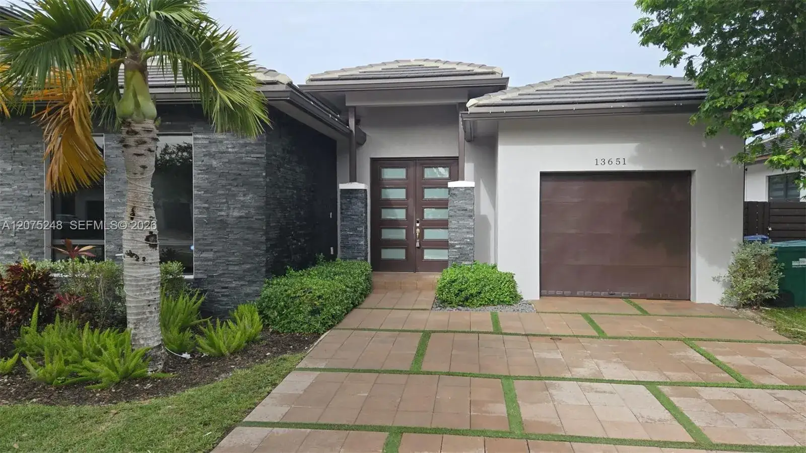 3 bedroom 2 bath Residential Lease for rent at 13651 SW 158th Pl, Miami FL 33196