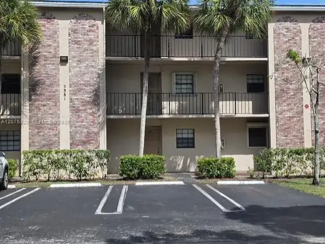 3361 NW 85th Ave # 305, Coral Springs FL 33065