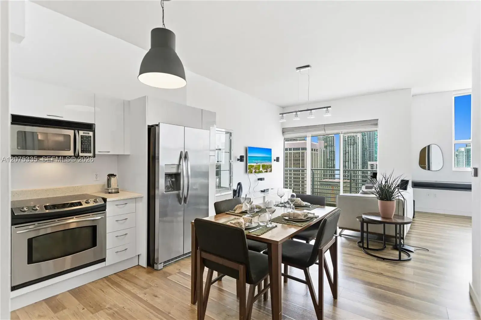 1 bedroom 1 bath Residential for sale at 133 NE 2nd Ave # 2904, Miami FL 33132