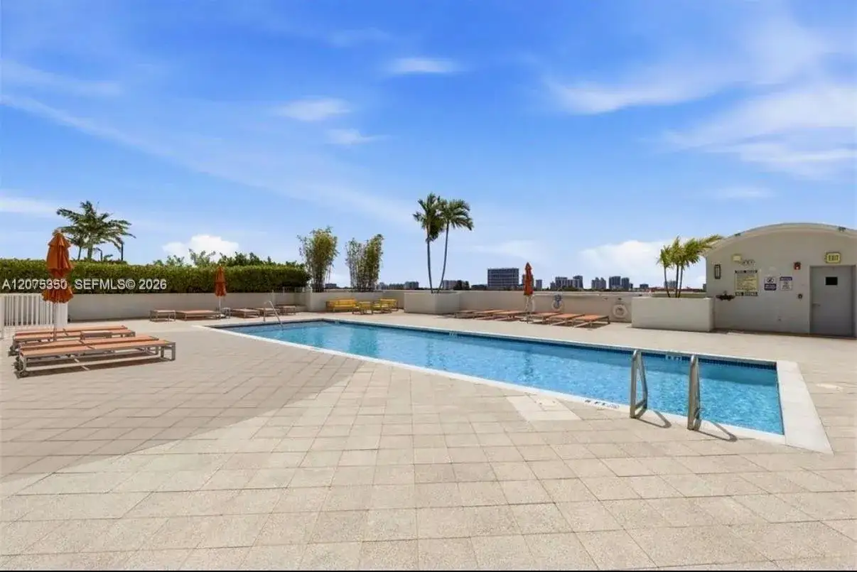 1 bedroom 1 bath Residential Lease for rent at 3180 SW 22nd Ter # 707, Miami FL 33145
