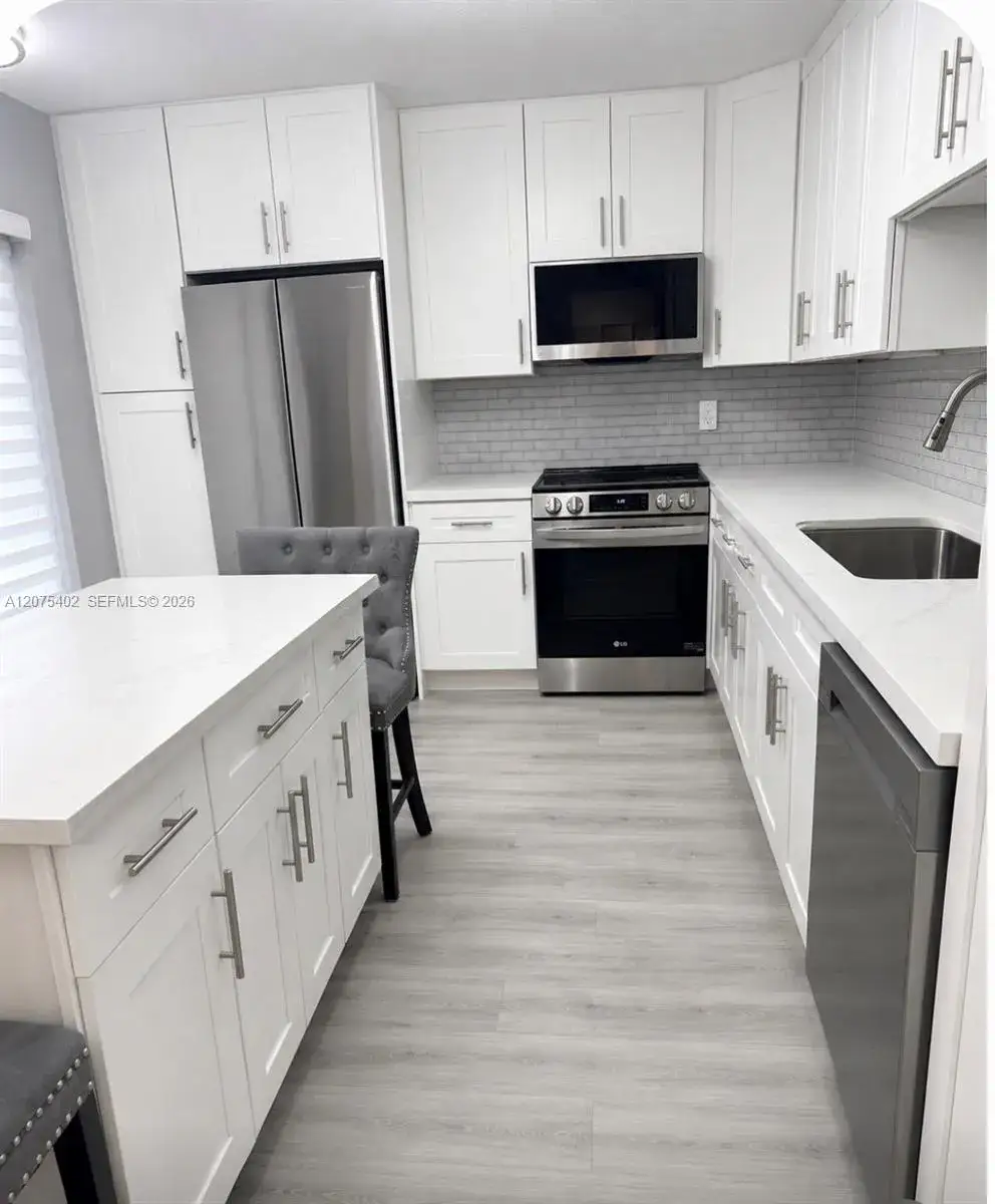 3 bedroom 2 bath Residential for sale at 8212 S Coral Cir, North Lauderdale FL 33068
