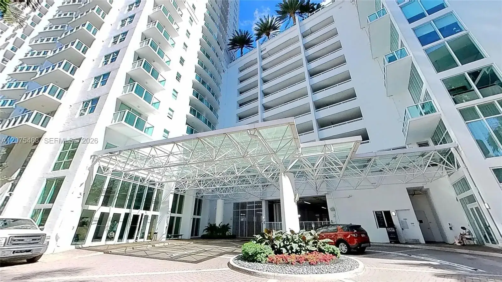 31 SE 5th St # 4212, Miami FL 33131