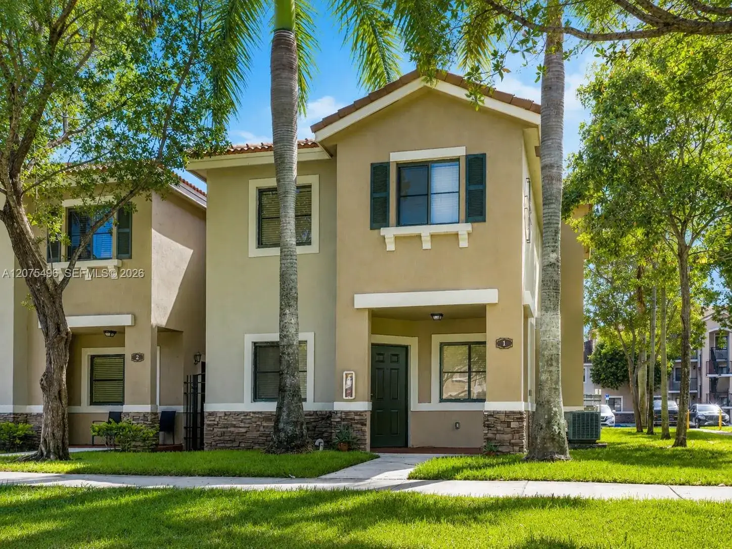3 bedroom 2 bath Residential for sale at 22821 SW 88th Pl # 20, Cutler Bay FL 33190