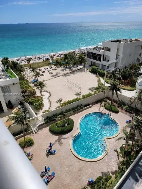 2 bedroom 2 bath Residential Lease for rent at 4001 S Ocean Dr # 9N, Hollywood FL 33019