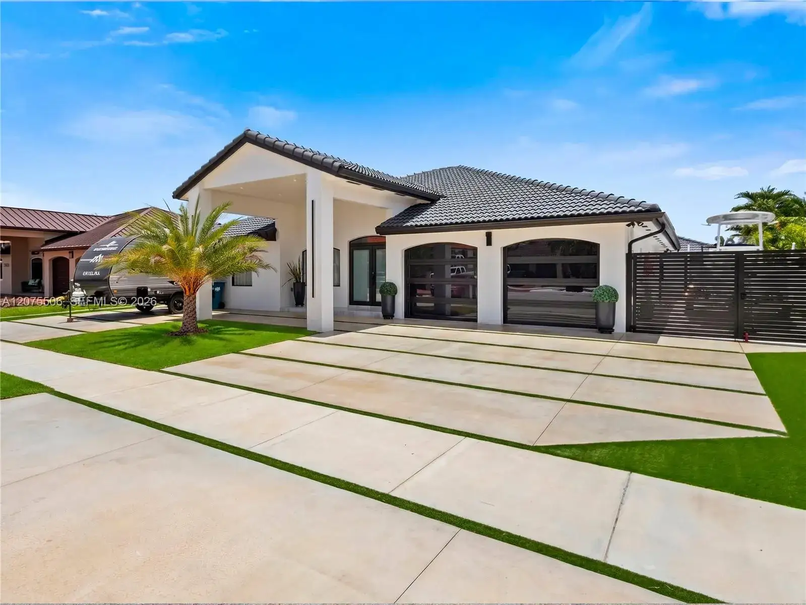 4 bedroom 4 bath Residential for sale at 3209 SW 142nd Pl, Miami FL 33175