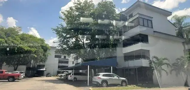 2 bedroom 2 bath Residential for sale at 8205 SW 152nd Ave # 306, Miami FL 33193