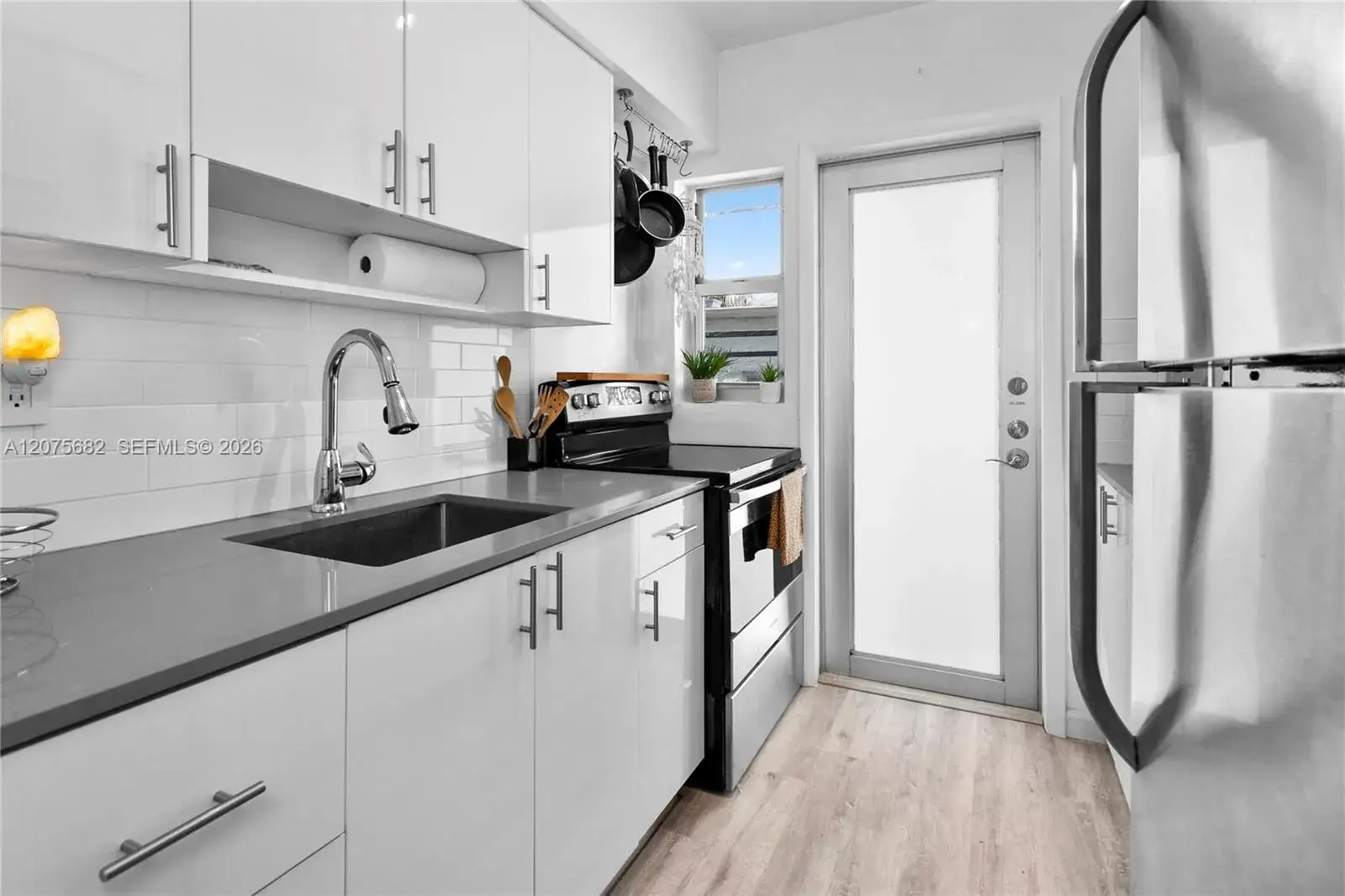 1 bath Residential Lease for rent at 641 Espanola Way # 24, Miami Beach FL 33139