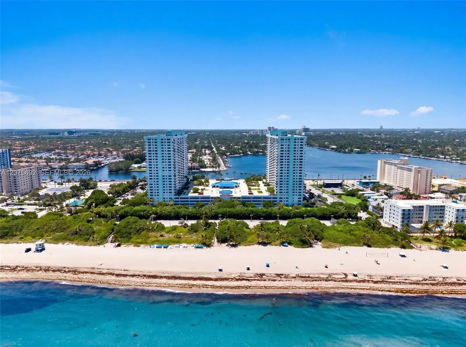 1 bedroom 1 bath Residential for sale at 1201 S Ocean Dr # 1009N, Hollywood FL 33019