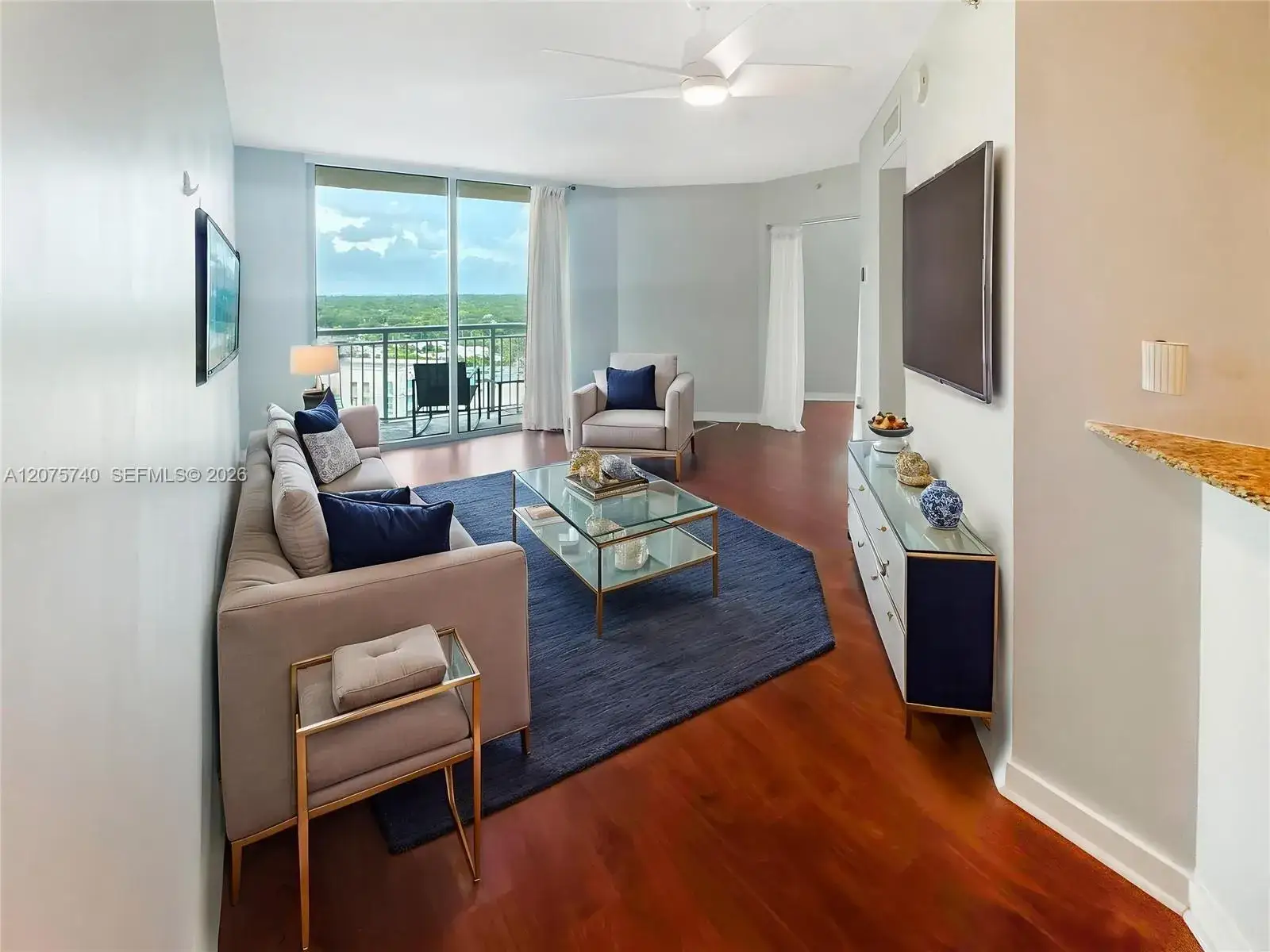 1 bedroom 1 bath Residential Lease for rent at 9055 SW 73rd Ct # 1103, Miami FL 33156