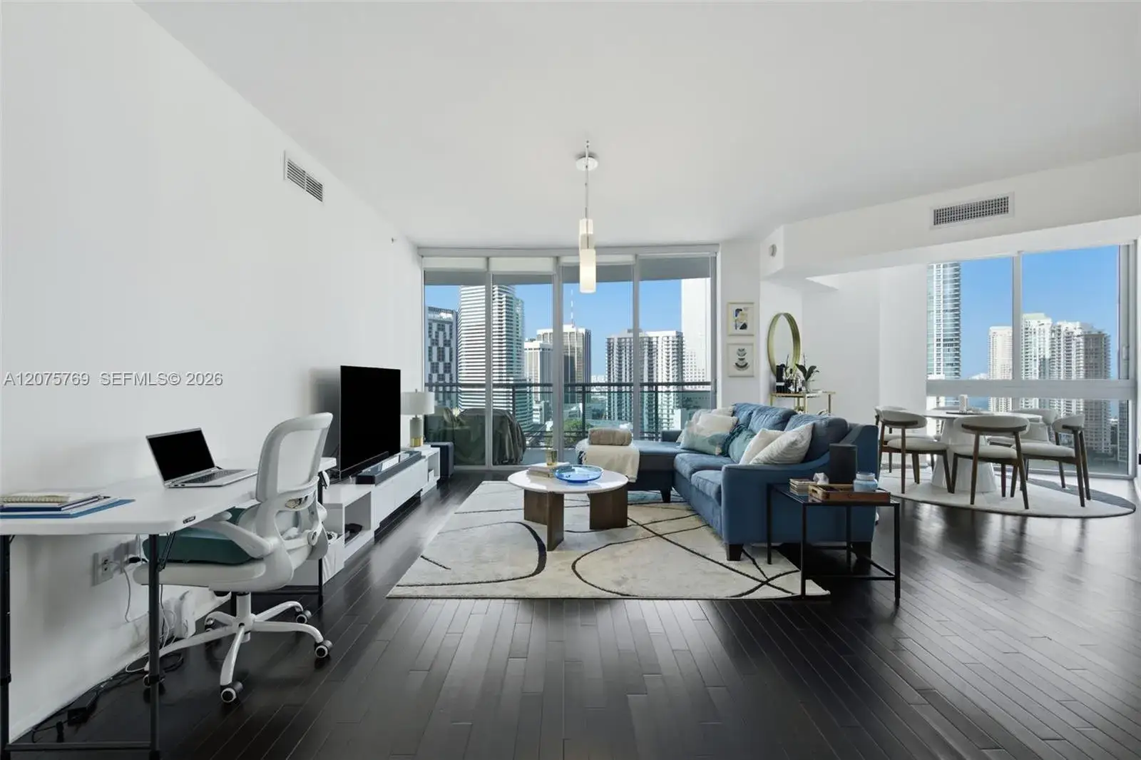 3 bedroom 2 bath Residential for sale at 350 S Miami Ave # 2601, Miami FL 33130