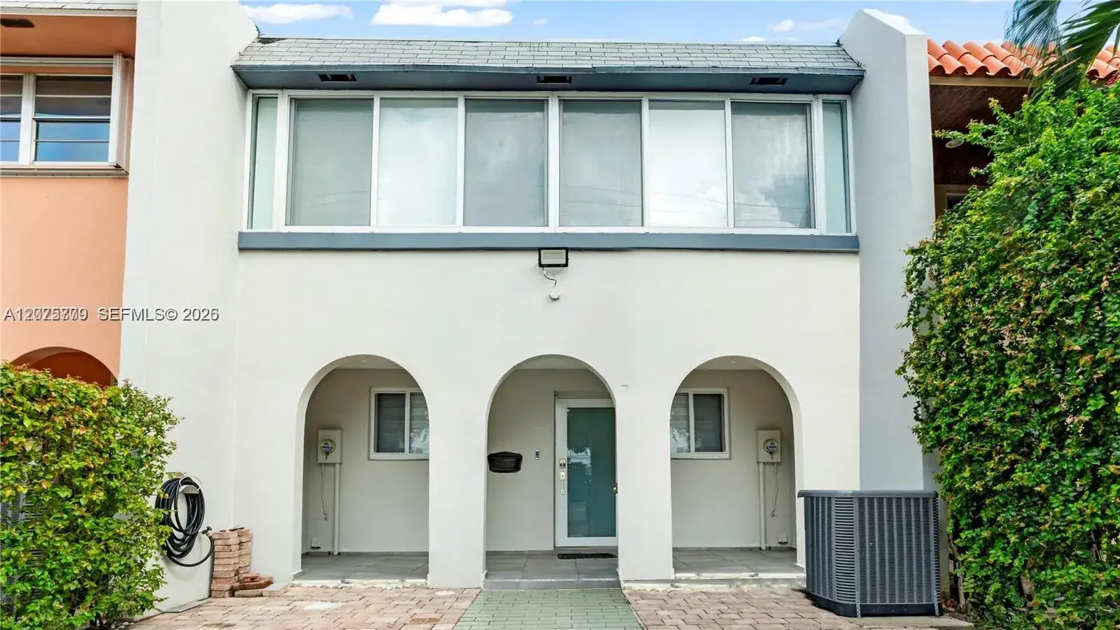 2 bedroom 2 bath Residential for sale at 7025 W 3rd Ct, Hialeah FL 33014