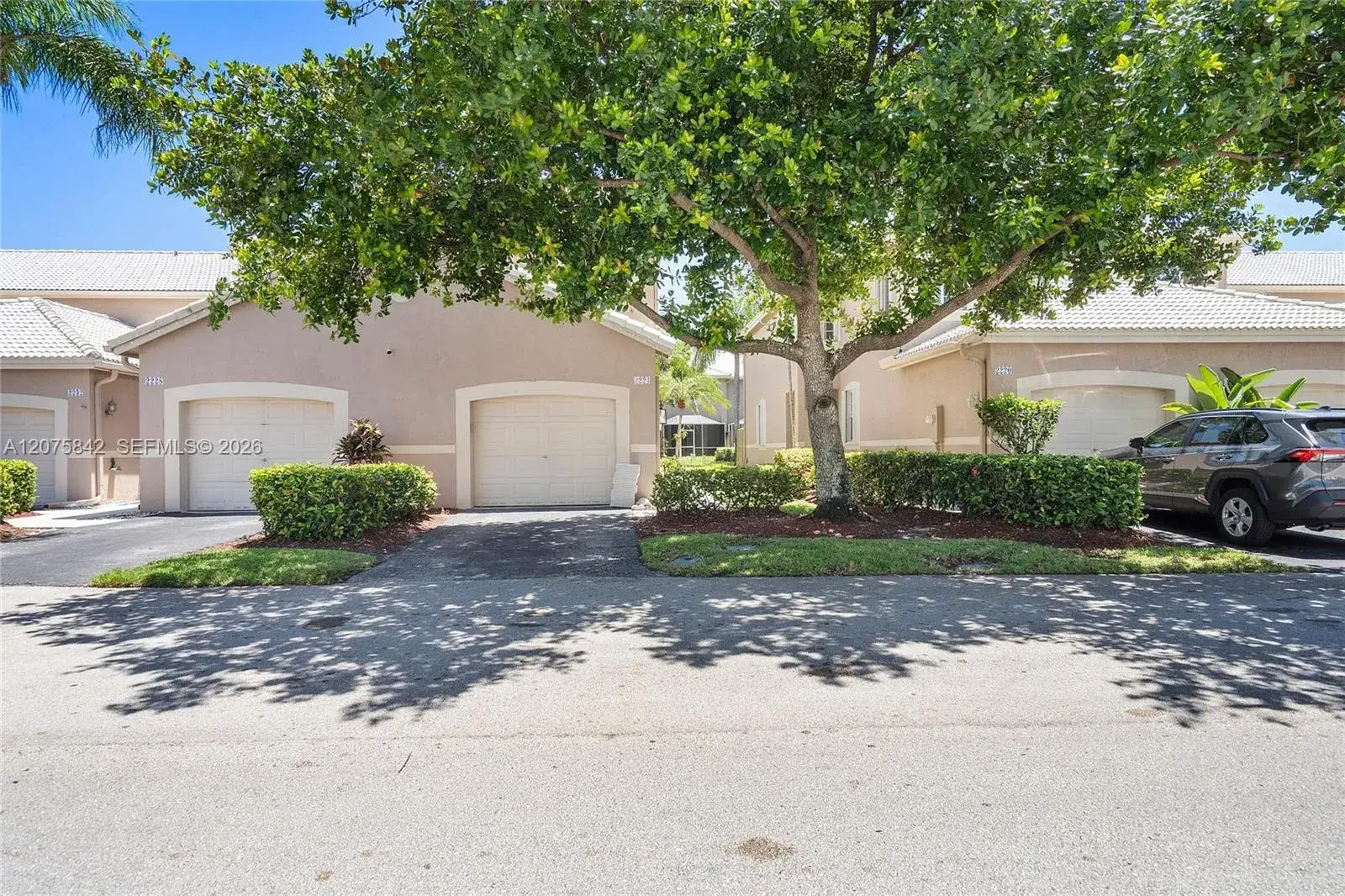 4 bedroom 2 bath Residential for sale at 2224 Salerno Cir, Weston FL 33327