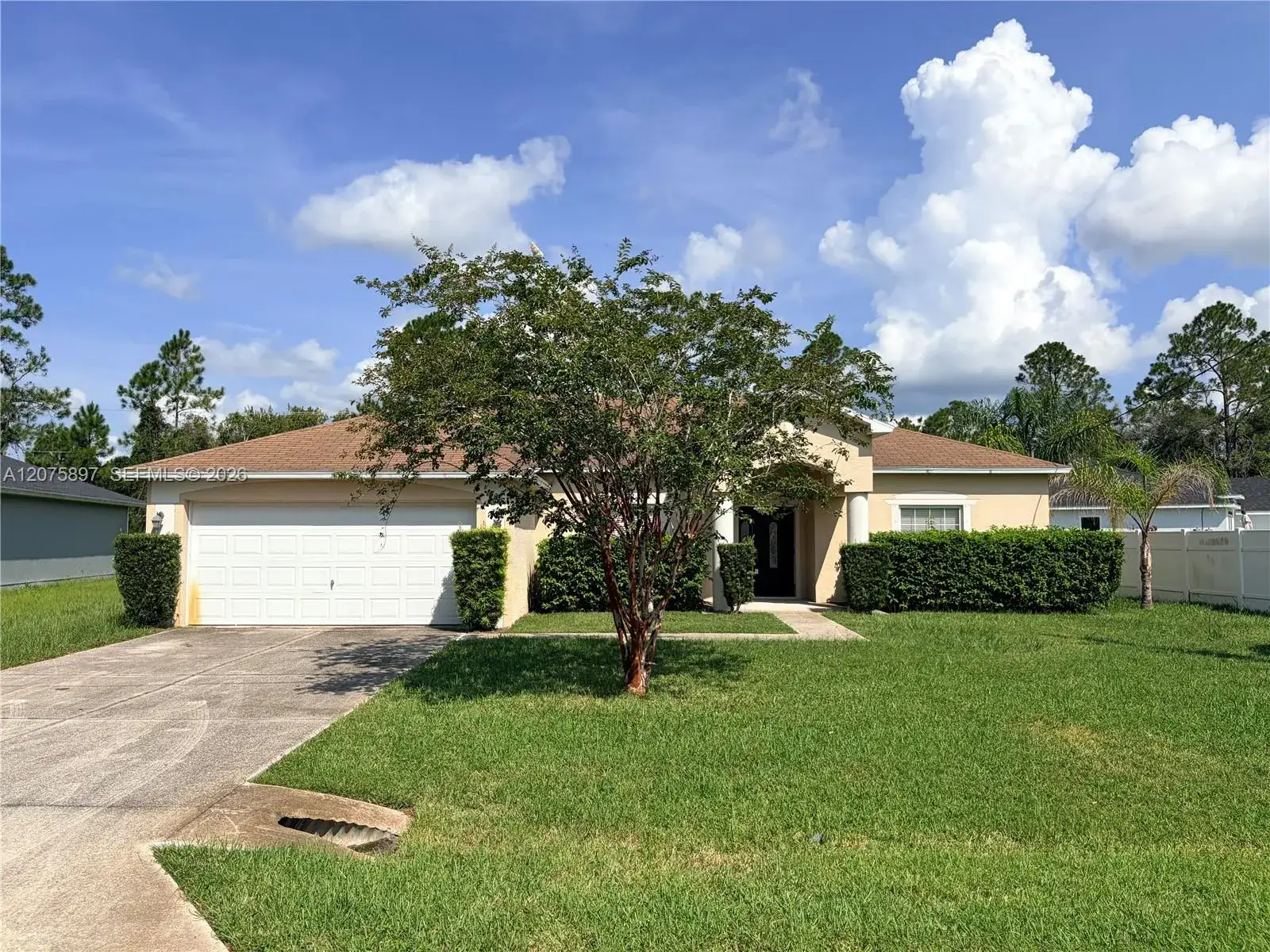 3 bedroom 2 bath Residential for sale at 79 WHEATFIELD DR, Palm Coast FL 32164