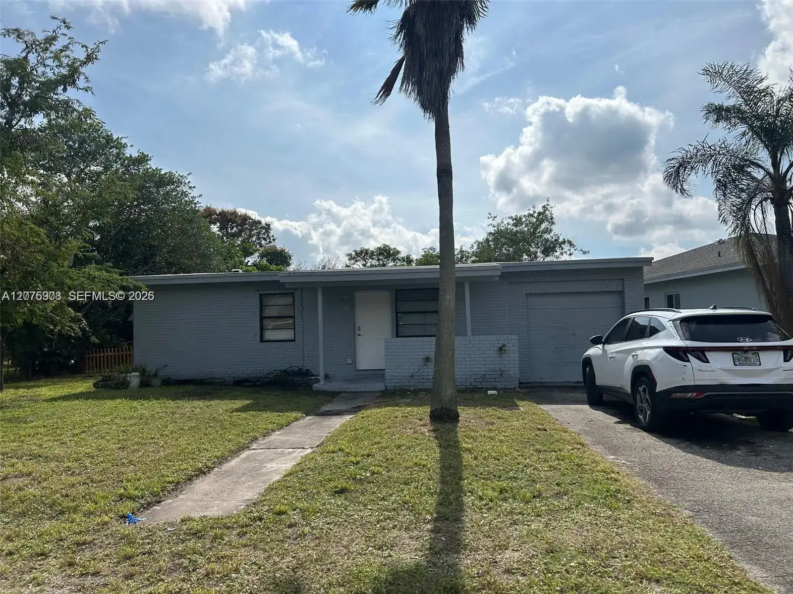 2 bedroom 1 bath Residential for sale at 1318 NW 11th St, Fort Lauderdale FL 33311
