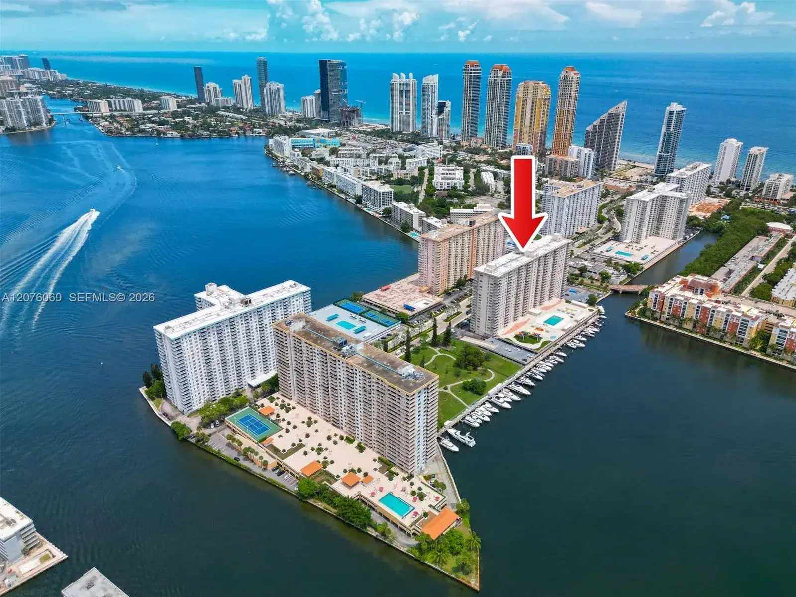 3 bedroom 3 bath Residential for sale at 250 174th St # 2304, Sunny Isles Beach FL 33160
