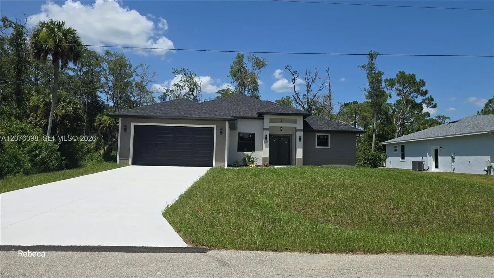 4 bedroom 2 bath Residential for sale at 580 WOODVIEW DR, Lehigh Acres FL 33972