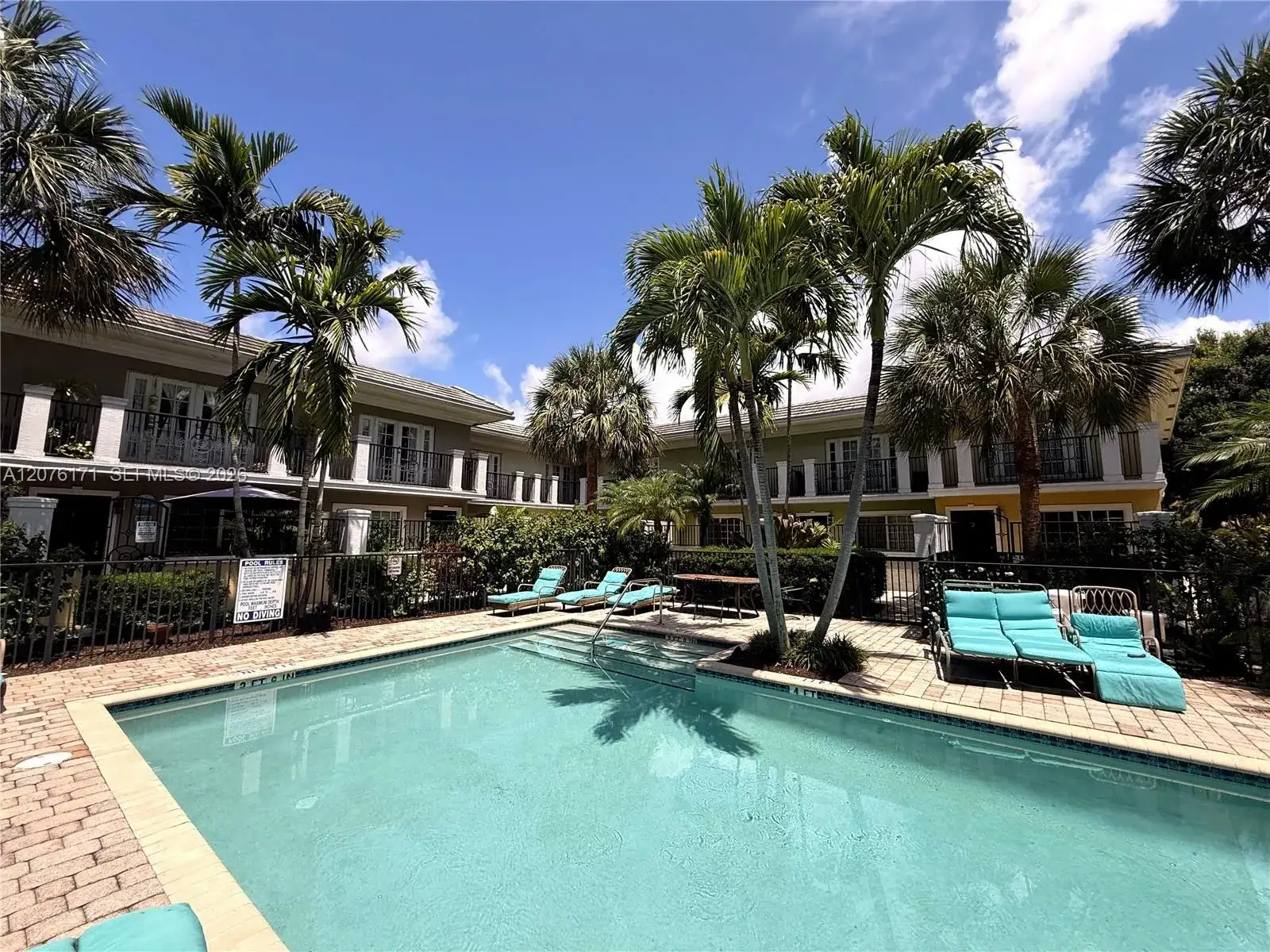3 bedroom 2 bath Residential Lease for rent at 1000 Palm Trl # 8, Delray Beach FL 33483