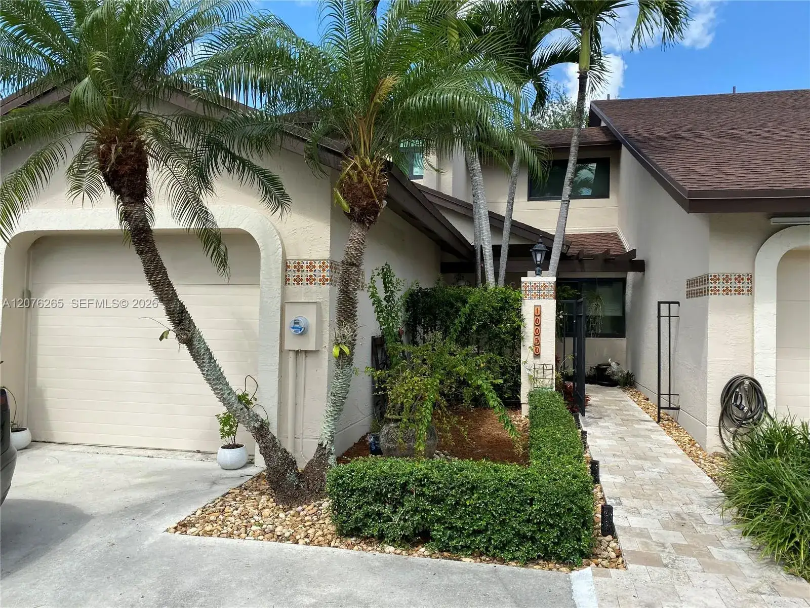 3 bedroom 2 bath Residential for sale at 10050 SW 137th Ct, Miami FL 33186