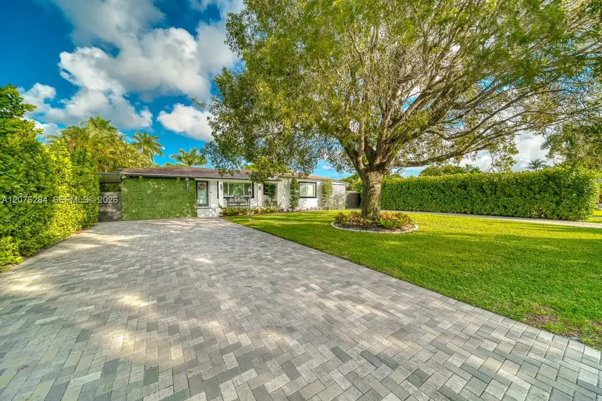 4 bedroom 4 bath Residential for sale at 13801 NE 1st Ave, Miami FL 33161