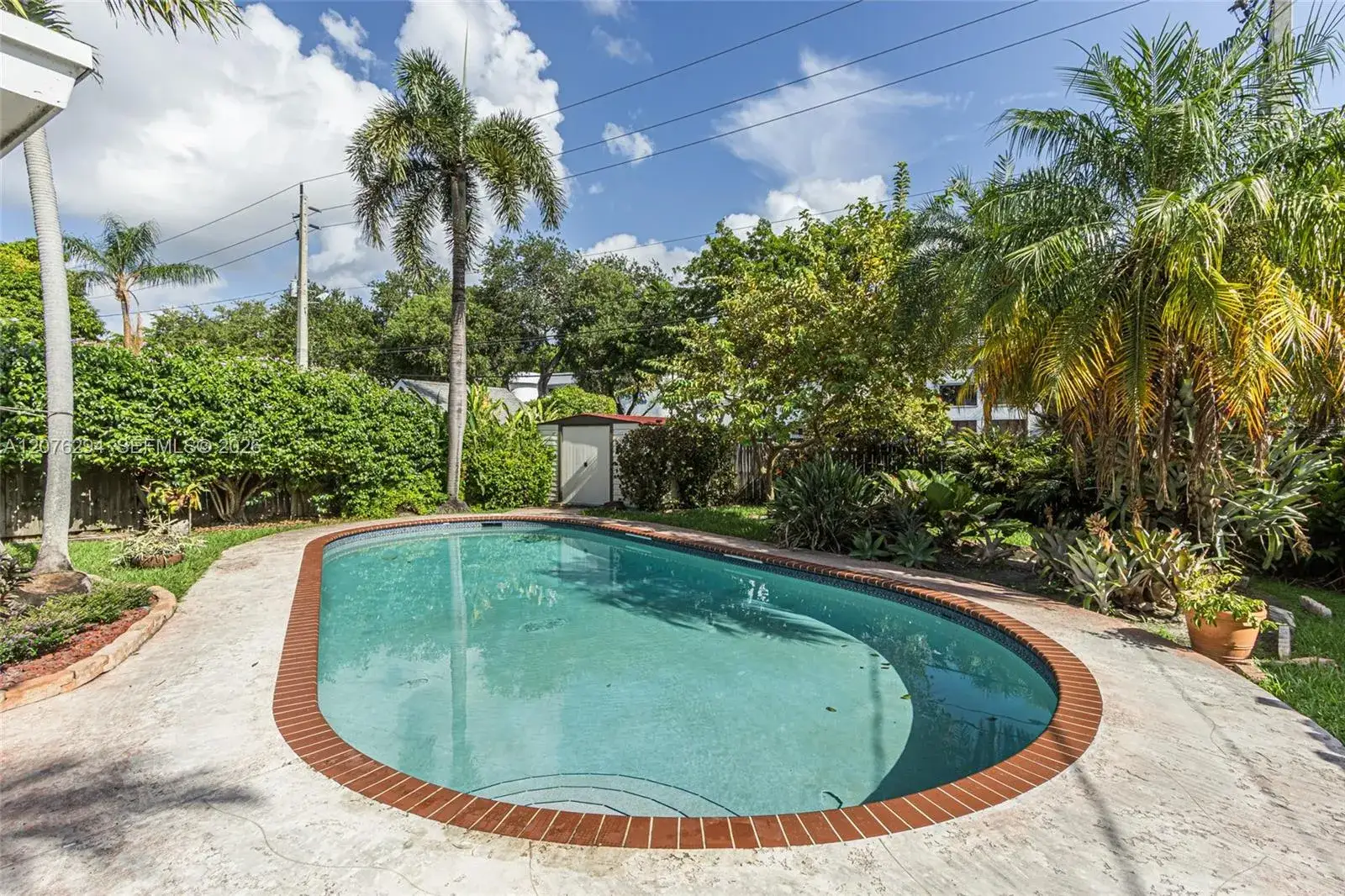 1523 Liberty St, Hollywood FL 33020
