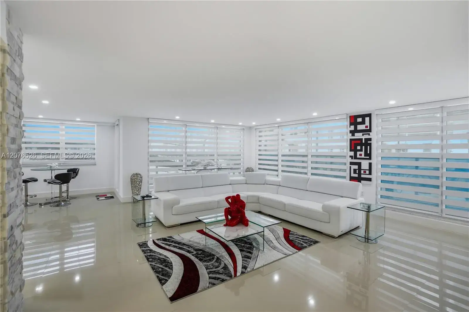 2 bedroom 2 bath Residential for sale at 2751 S Ocean Dr # 301S, Hollywood FL 33019