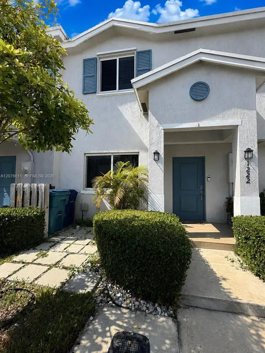 3 bedroom 2 bath Residential for sale at 1222 NW 3rd Ln, Florida City FL 33034
