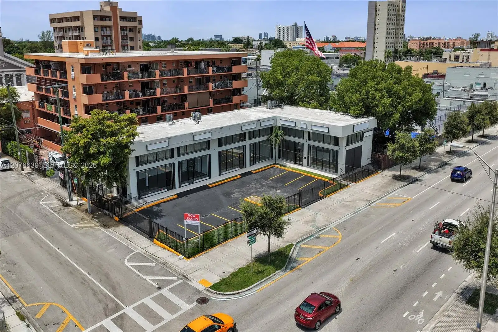 Commercial Sale for sale at 900 W Flagler St # 4, Miami FL 33130