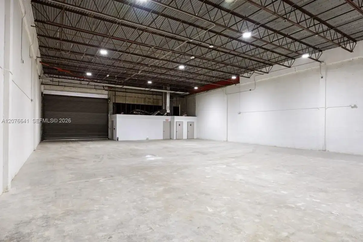 Commercial Sale for sale at 7819 NW NW 15th St # 7819, Doral FL 33126
