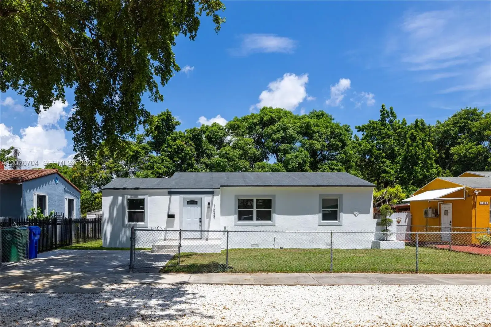 1029 NW 42nd St, Miami FL 33127