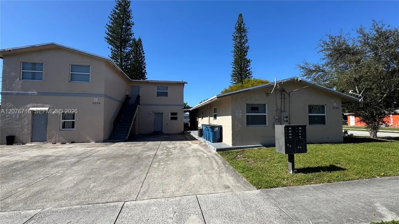 Commercial Sale for sale at 2099 NW 26th Ave, Fort Lauderdale FL 33311