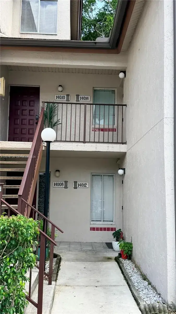 2 bedroom 2 bath Residential Lease for rent at 14014 SW 93rd Ln # 14014, Miami FL 33186